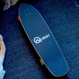 Longboard cruiser skateboard